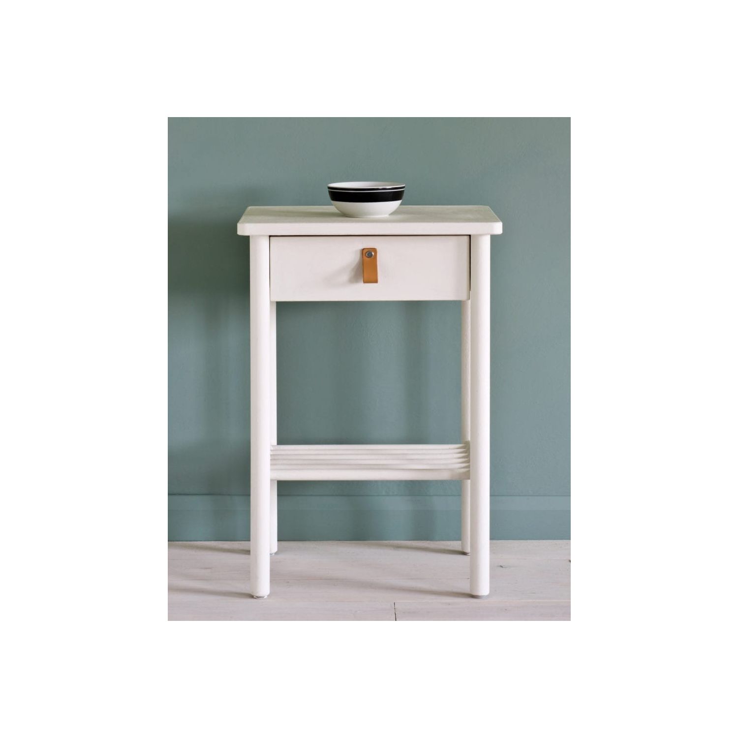 Old White – Image 3